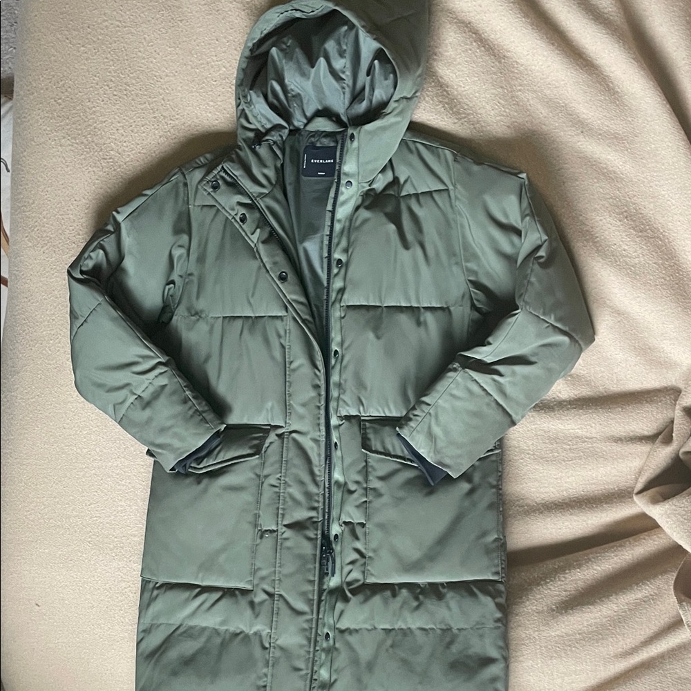 Everlane Puffer
